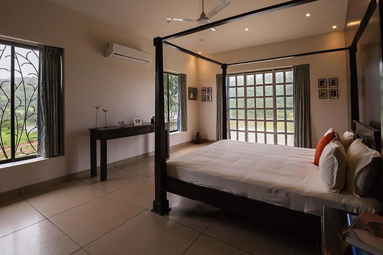 Stayvista'S Shivom Villa 12 - A Serene Escape With Views Of The Valley And Lake Lonavala Exterior foto